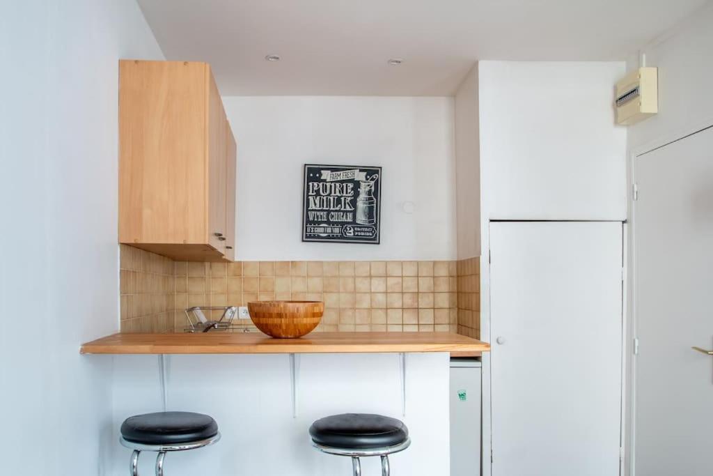 Apartment Au Coeur Du Marais - Iii *